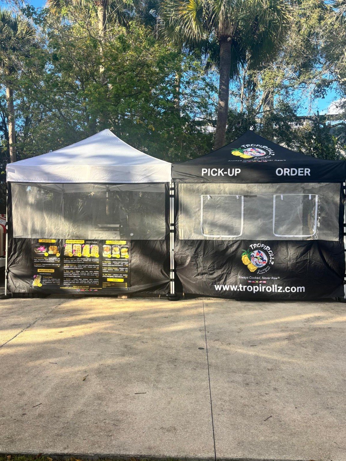 TropiRollz booth